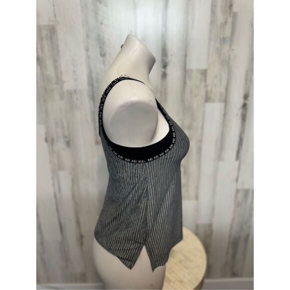 NIKE tank top with bra included - Picture 5 of 7